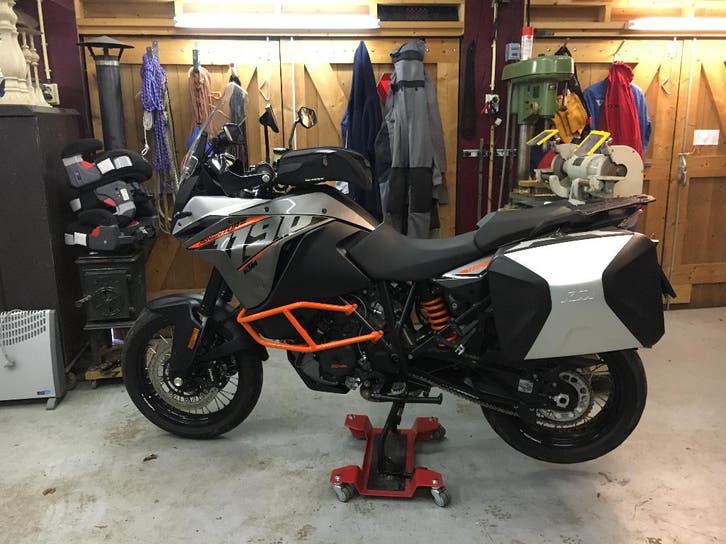 KTM 1190 Adventure  -Hyperpro verlaagd-  BTW motor, Topstaat, 2 cilinders, Handvatverwarming, Motorrijbewijs A, Particulier