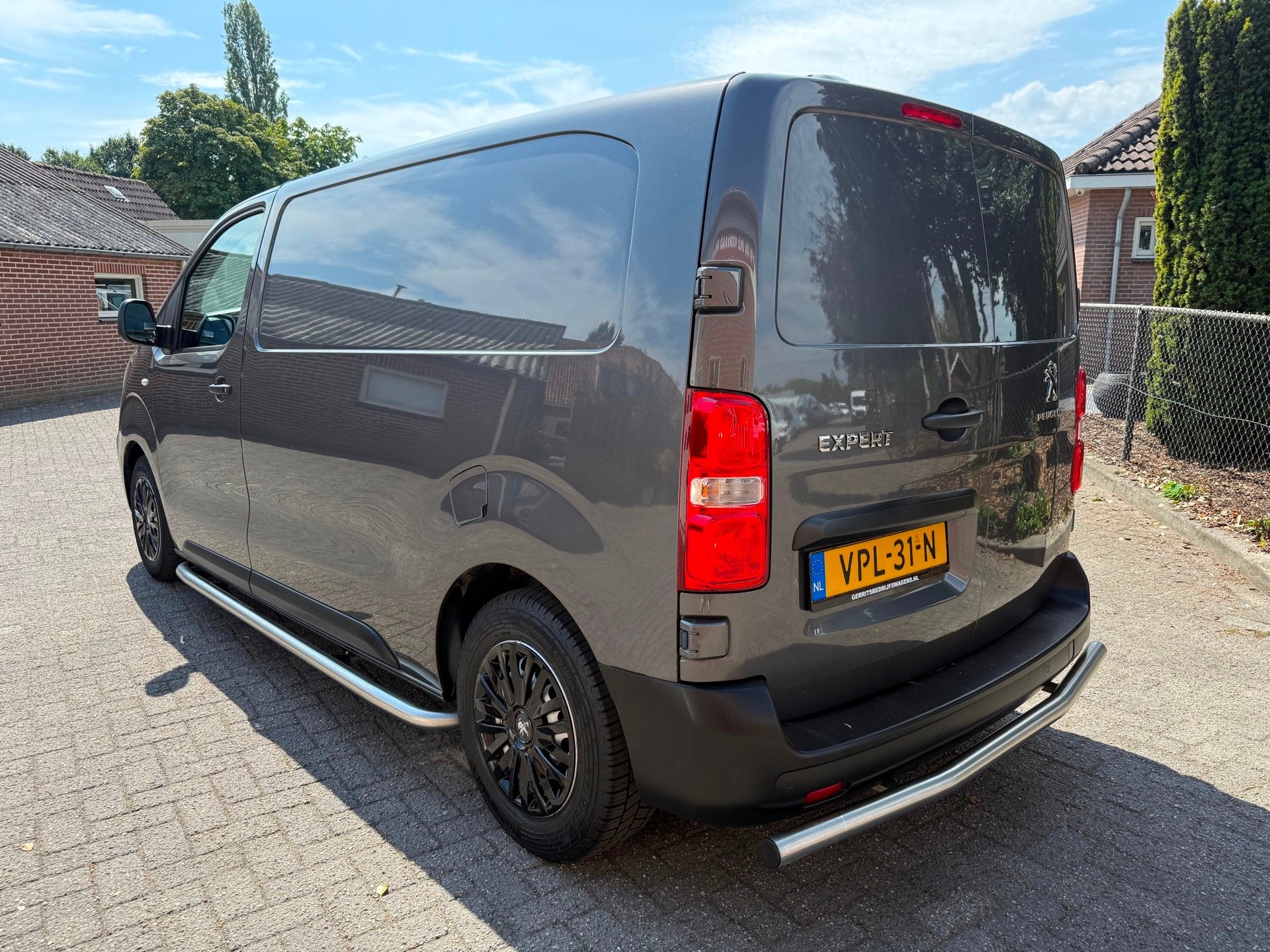 Peugeot Expert 2.0 BlueHDI L2 145pk automaat Camera CarPlay, Auto's, Bestelauto's, Gebruikt, Euro 6, 4 cilinders, Parkeersensor