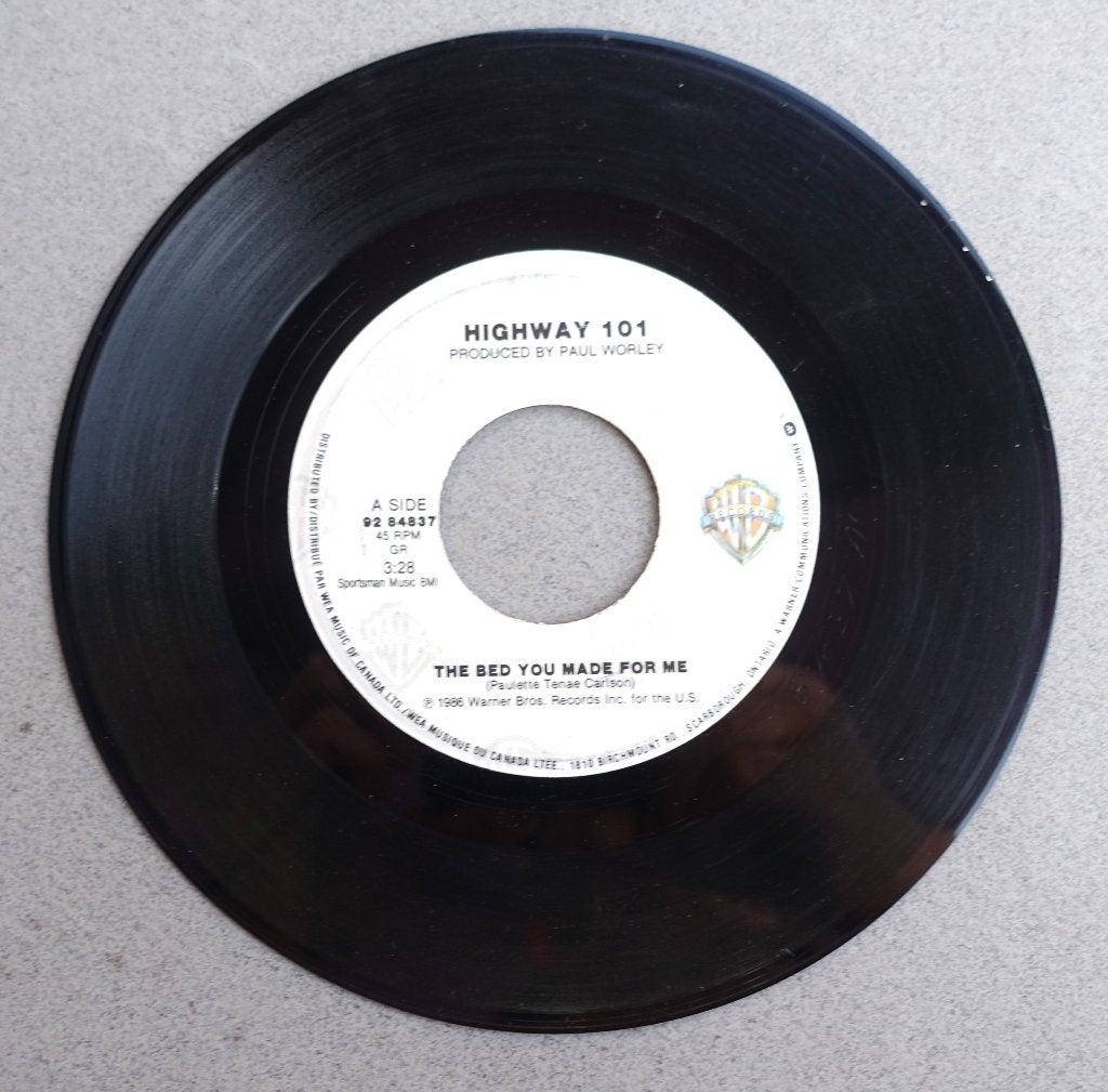 Highway 101 - The Bed You Made For Me ( 7'' vinyl 1986 ), Gebruikt, 7 inch, Ophalen of Verzenden, Pop