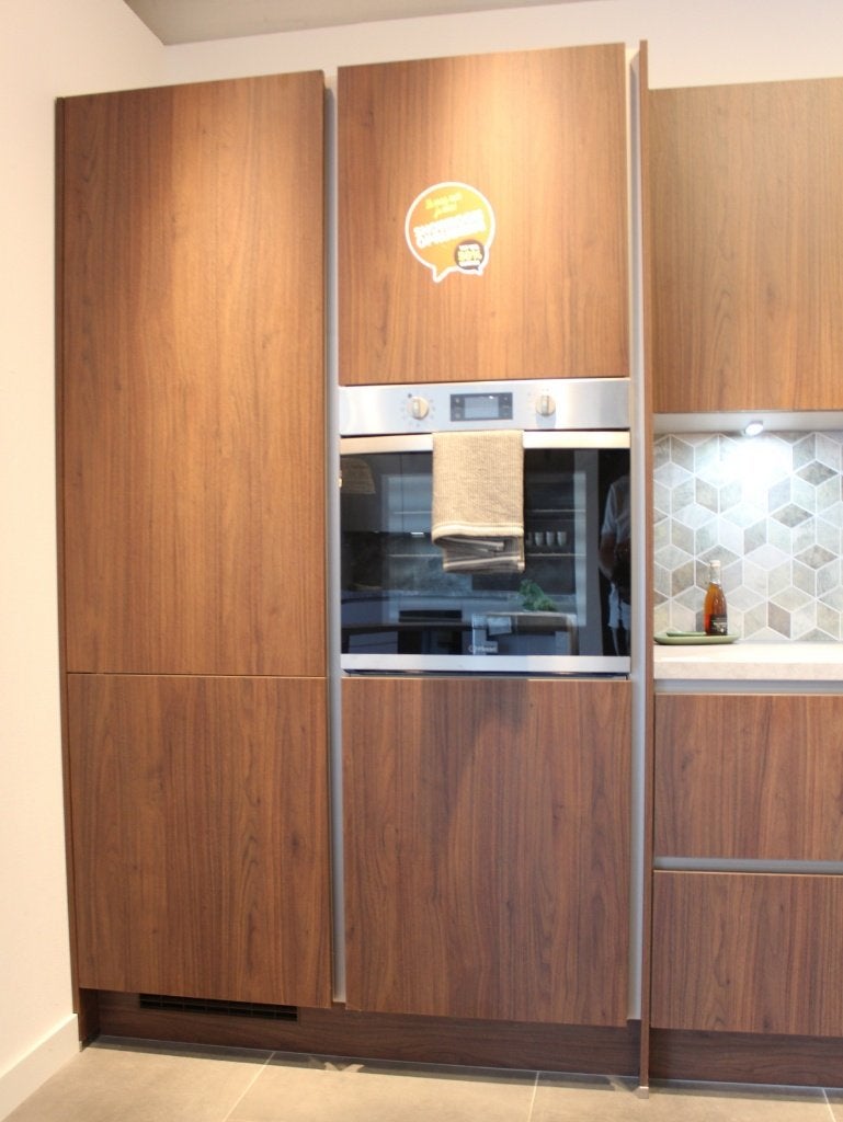 AF2 Moderne Nobilia hoekkeuken met eettafel, Huis en Inrichting, Keuken | Complete keukens, Ophalen, Overige kleuren, Waldstraße 53-57, 33415 Verl  Duitsland