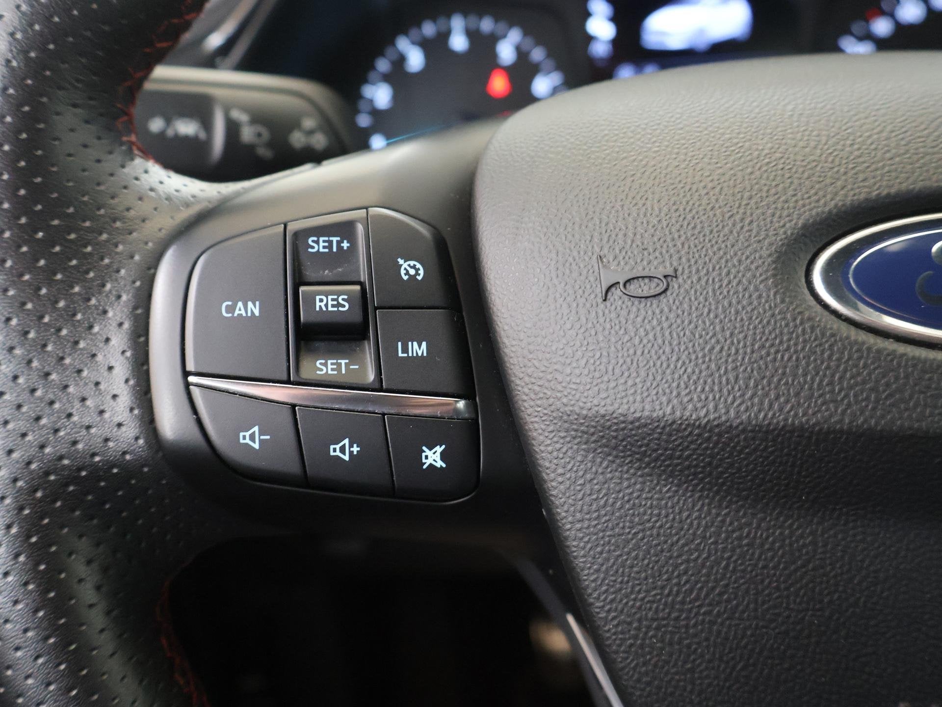 Foto 31 van Ford Fiesta 1.0 EcoBoost ST-Line | Navigatie | Climate Contr