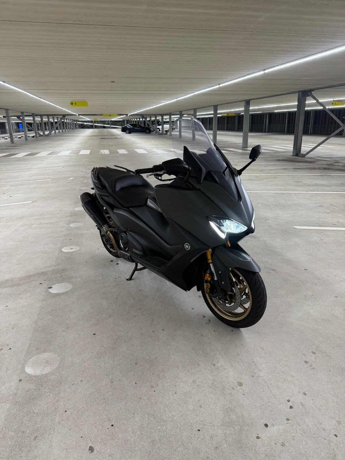 Yamaha Tmax tech max 560 2021, Ophalen, Overige modellen, 560 cc, Zo goed als nieuw