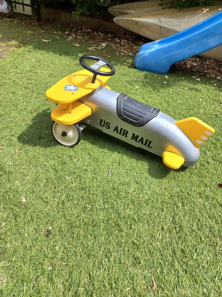 Retro speelgoed vliegtuig, Ophalen, Zo goed als nieuw