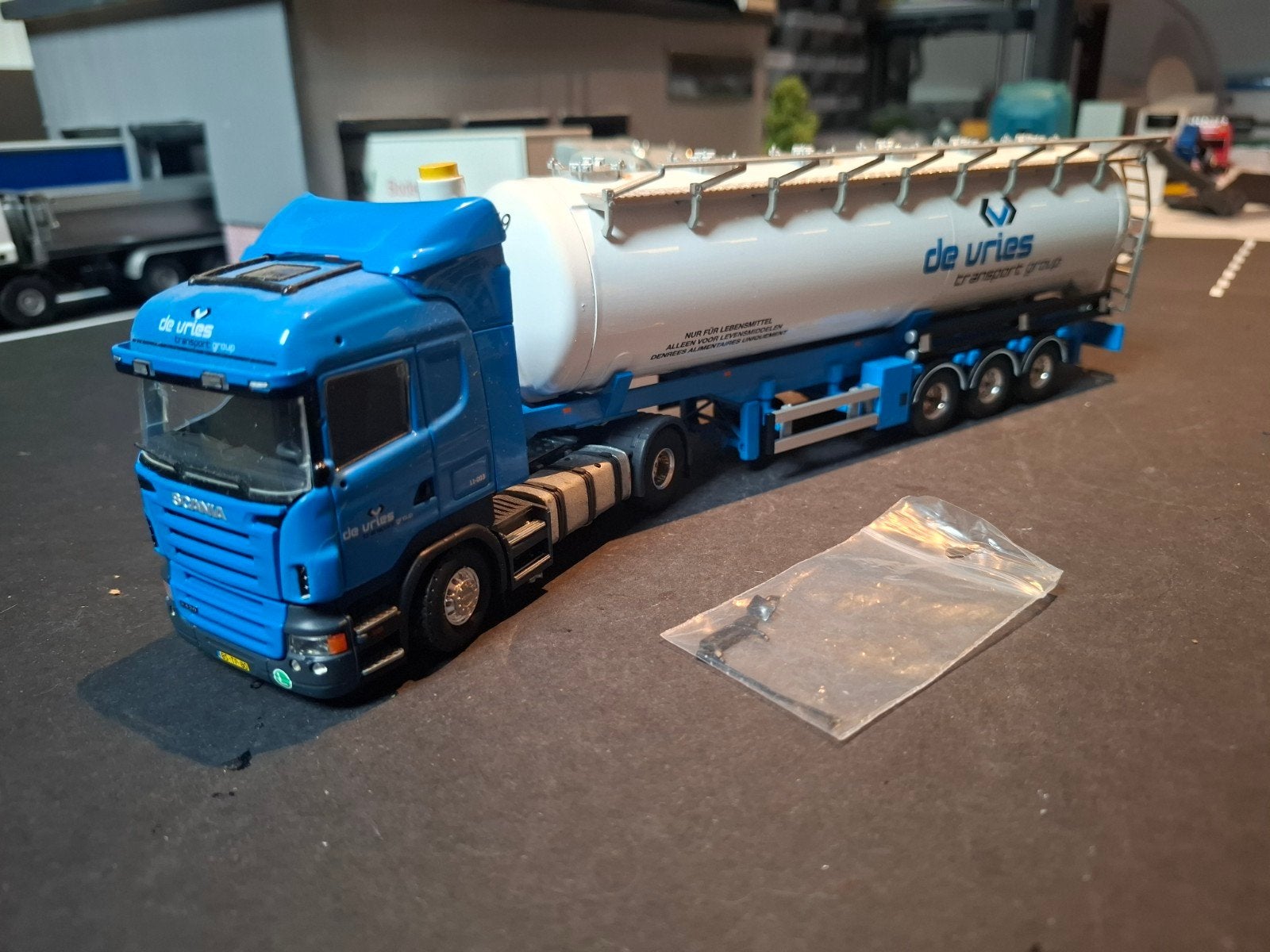 scania de vries, Ophalen of Verzenden, Zo goed als nieuw, Bus of Vrachtwagen, Tekno