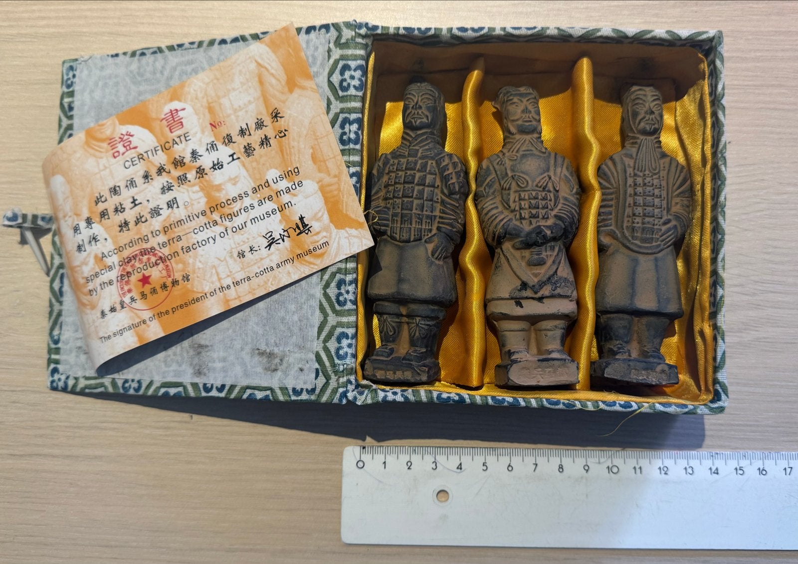 Terracotta Leger Beeldjes - Set van 3 met Certificaat, Ophalen, Zo goed als nieuw