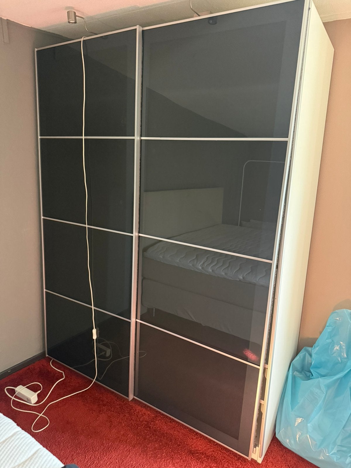 Ikea kledingkast met schuifdeuren en verlichting, Ophalen, Overige materialen, Met deur(en), Gebruikt