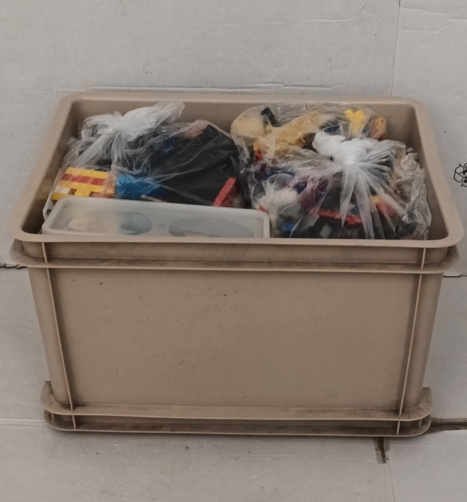 Ca 6,5 kilo krat vol oude Lego steentjes poppetjes divers Le, Kinderen en Baby's, Ophalen of Verzenden, Gebruikt, Lego