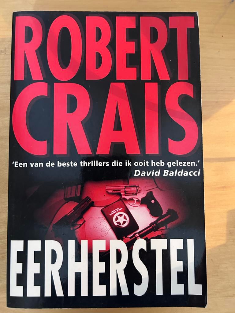 Robert Crais - Eerherstel, Ophalen of Verzenden, Zo goed als nieuw, Robert Crais