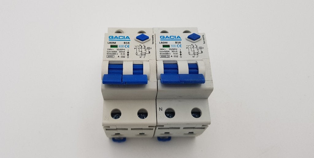 Gacia Groepenkast Aardlekautomaat B16 230V 30mA 2P (2x), Gebruikt, Gacia, Onbekend, Ophalen of Verzenden