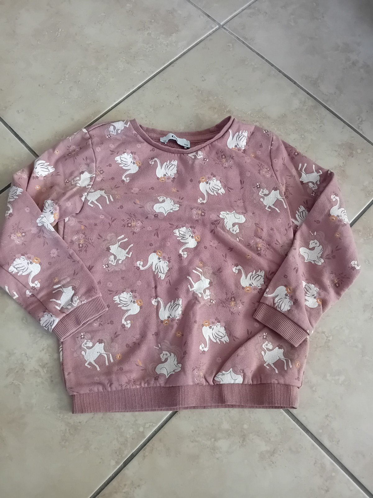 C&A trui maat 122 met zwanenprint, Kinderen en Baby's, Gebruikt, C&A, Meisje, Trui of Vest