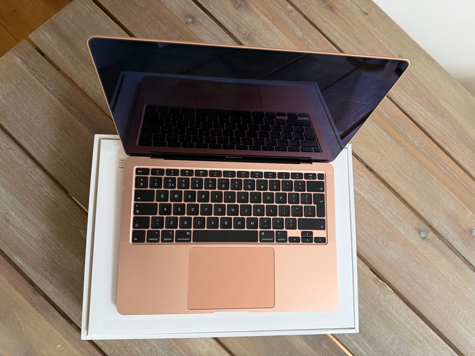 MacBook Air 13” 2020 – 8GB RAM – 256GB SSD – Intel i3, Computers en Software, Apple Macbooks, 256 GB, Qwerty, 8 GB, 13 inch