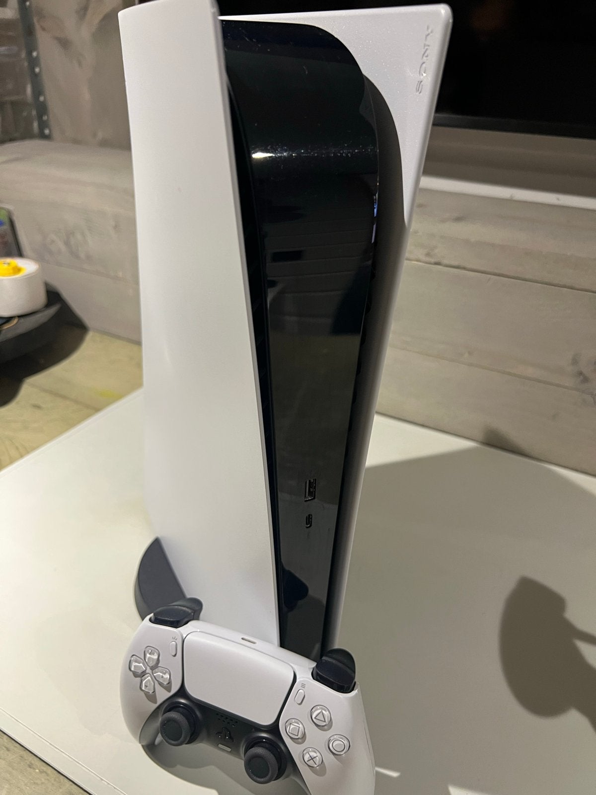 Sony PlayStation 5 digitaal Edition met controller, Spelcomputers en Games, Spelcomputers | Sony PlayStation 5, .., Gebruikt, Playstation 5