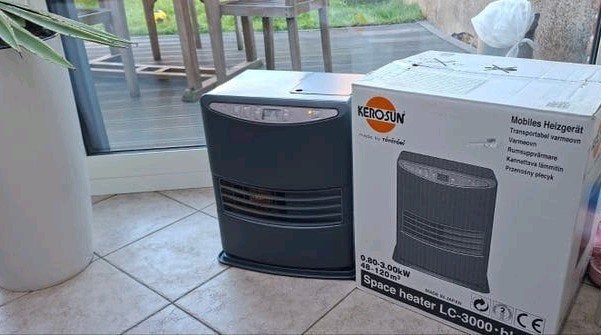 Laserkachel Kerosun LC 3000 (Toyotomi) - 3000W, Ophalen, 30 tot 80 cm, Kachel, Minder dan 60 cm