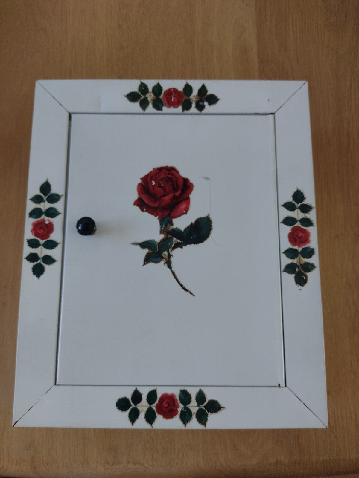 Vintage jaren 60 medicijnkastje met rozenmotief, Ophalen of Verzenden, Huis en Inrichting