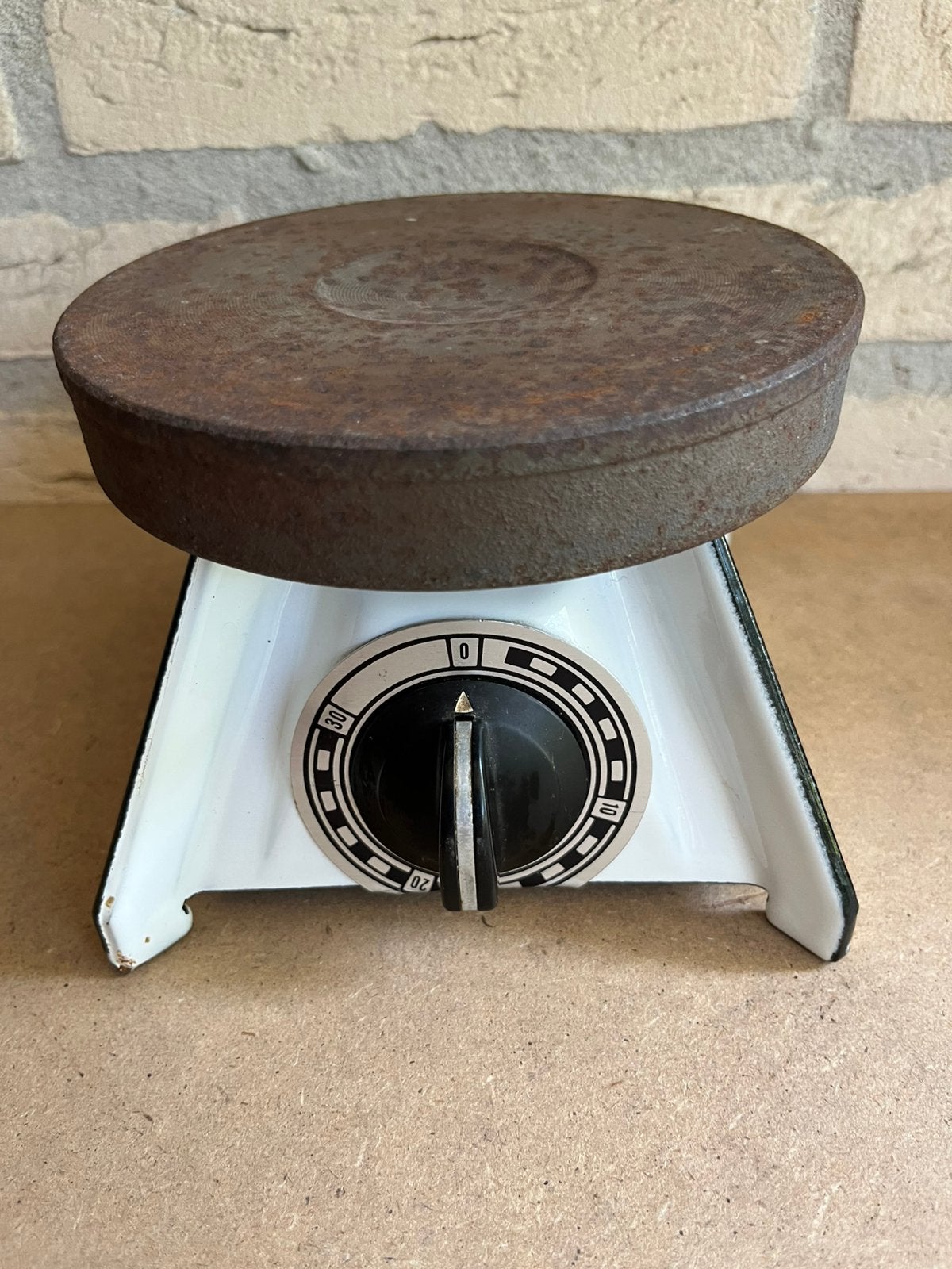 Veilig, klein ELECTRISCH TIMER KOOPLAATJE, Ophalen of Verzenden, Zo goed als nieuw