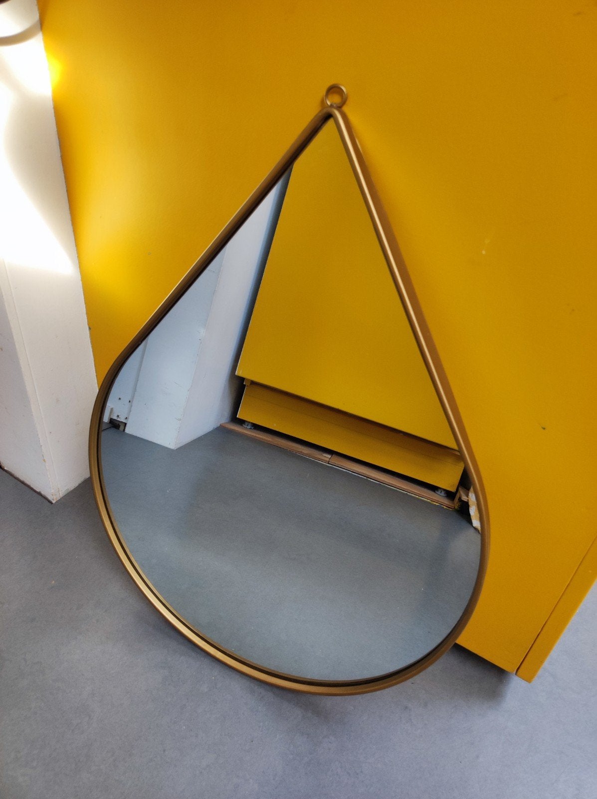 Druppelvormige spiegel, Huis en Inrichting, Woonaccessoires | Spiegels, Ophalen, Rechthoekig, Minder dan 50 cm, Minder dan 100 cm