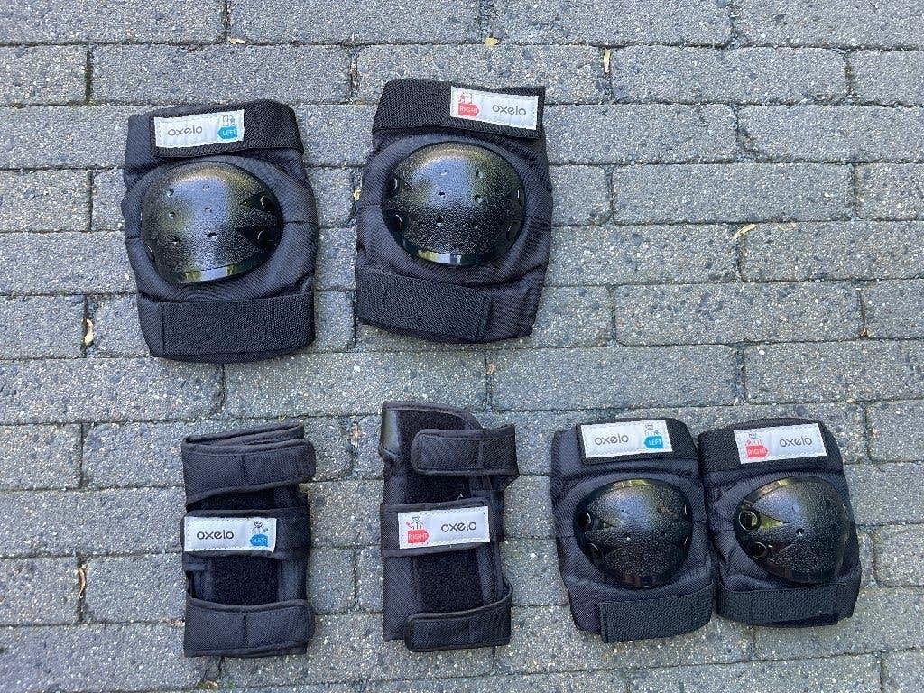skeeler / skate /skateboard beschermers maat S 9-15jaar, Sport en Fitness, Skeelers, Ophalen of Verzenden, Verstelbaar, Zo goed als nieuw