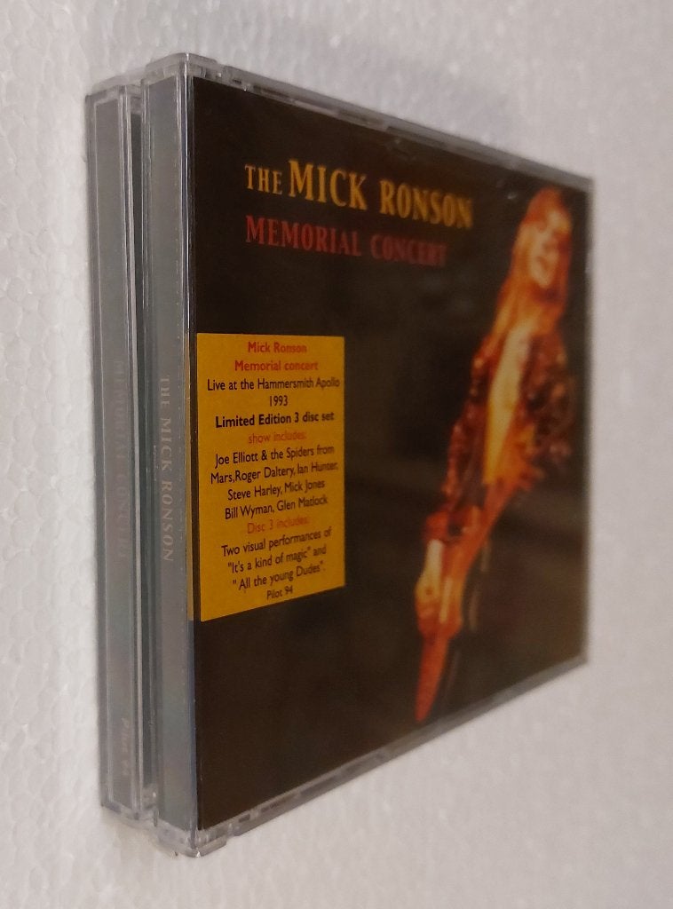 Mick Ronson 3CD David Bowie Queen Def Leppard Bill Wyman, Boxset, Verzenden, Import, Nieuw in verpakking