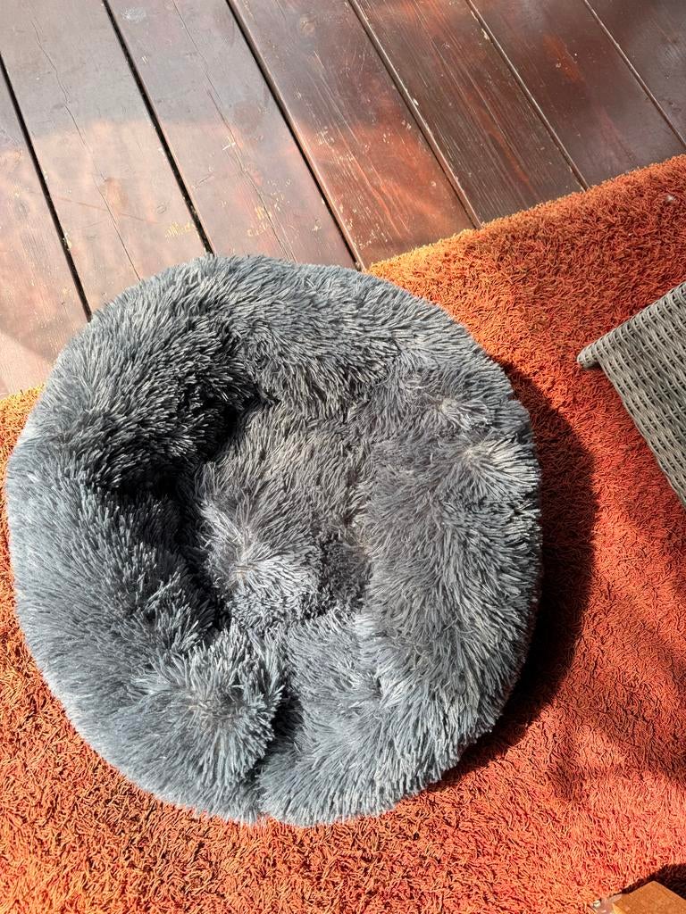Nieuw, voor katten en klein honden mand 60 cm, Dieren en Toebehoren, Hondenmanden, Ophalen of Verzenden, Nieuw, Pluche