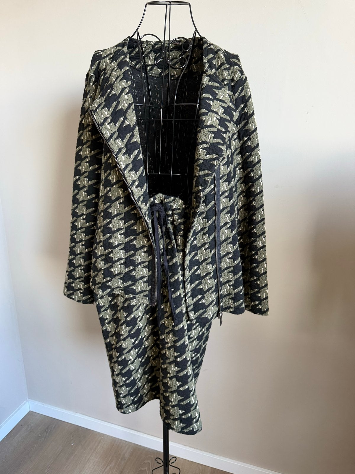 Ned set jasje en rok tweedelige set, maat XL, Ophalen of Verzenden, Gedragen, Maat 46/48 (XL) of groter, Zwart