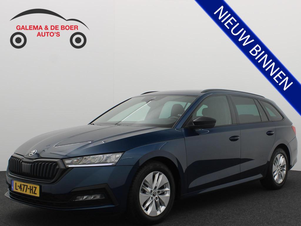 Skoda Octavia Combi 1.0 e-TSI Sport Business AUTOMAAT / SFEE, Stof, Gebruikt, Euro 6, Blauw