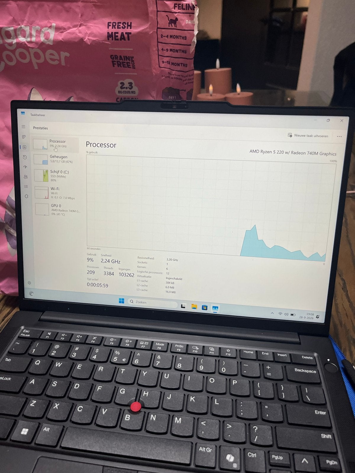BIEDEN MAG Lenovo S220 met AMD Ryzen 5, 16GB RAM, 256GB SSD, Computers en Software, Met videokaart, Qwerty, 14 inch, Ophalen of Verzenden