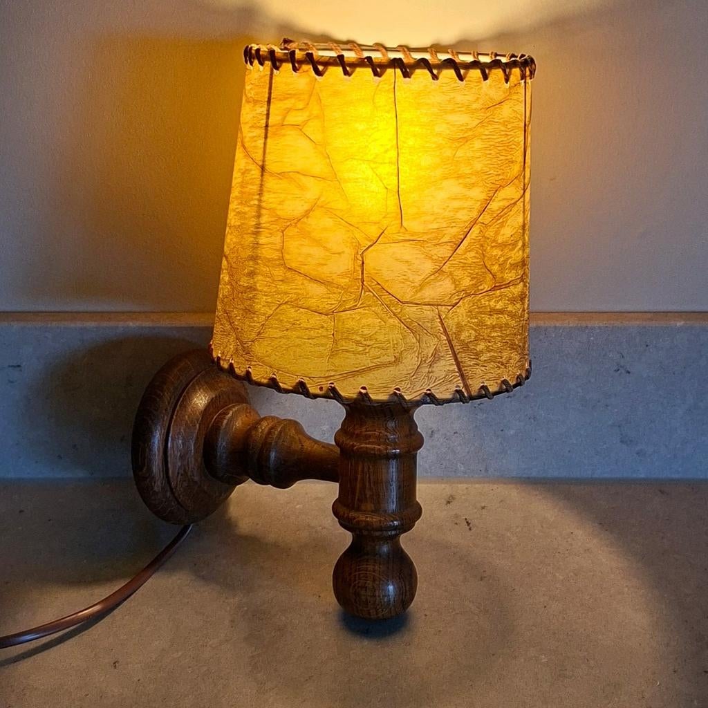Retro Houten Wandlamp met Handgestikte Kap – Mid-Century, Ophalen of Verzenden, Hout