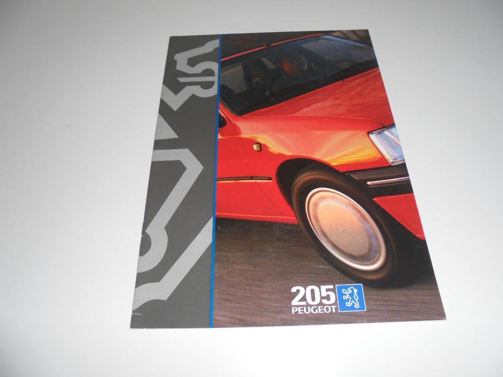 brochure Peugeot 205 modellen 1996, Boeken, Ophalen of Verzenden, Nieuw, Peugeot