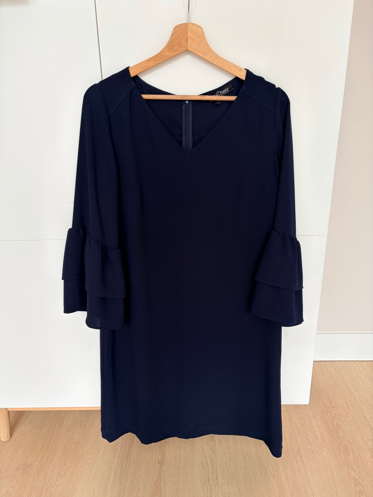La Dress by Simone jurk - Maat S - Nieuw, Blauw, Nieuw, Ophalen of Verzenden, Knielengte