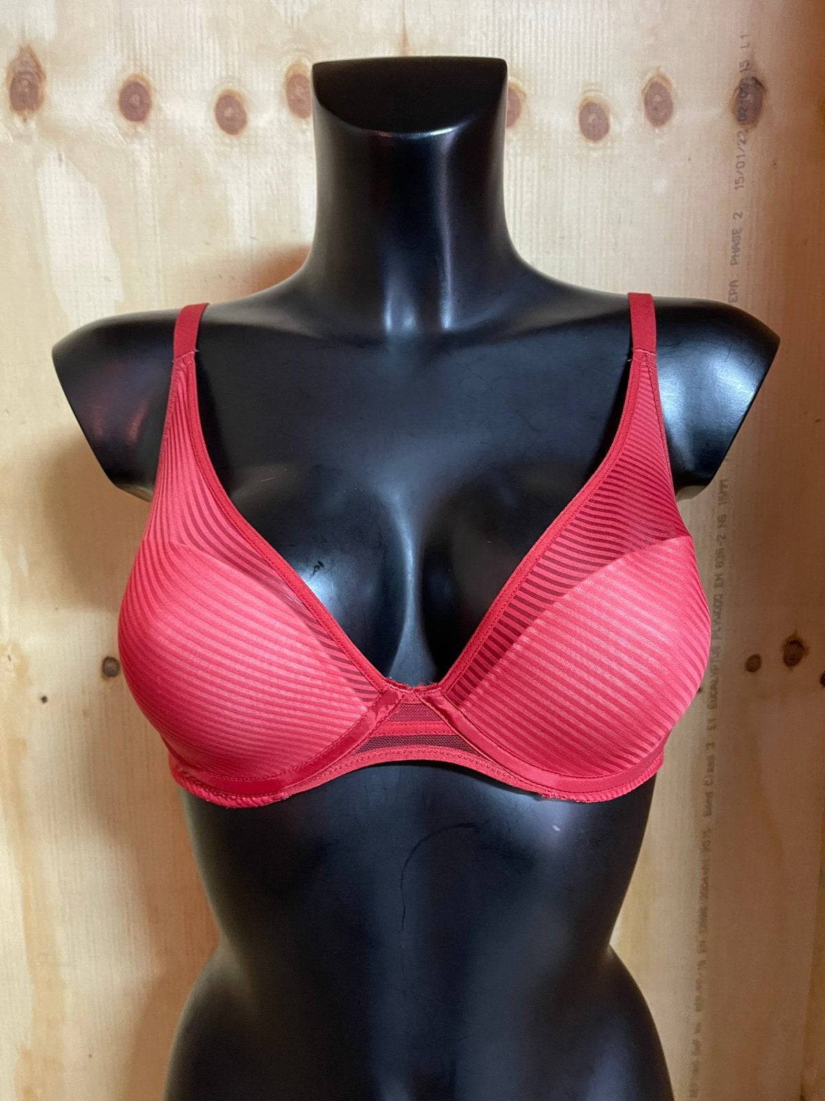 Passionata t shirt bh Maat 65e Model 48h90n, Verzenden, Rood, BH