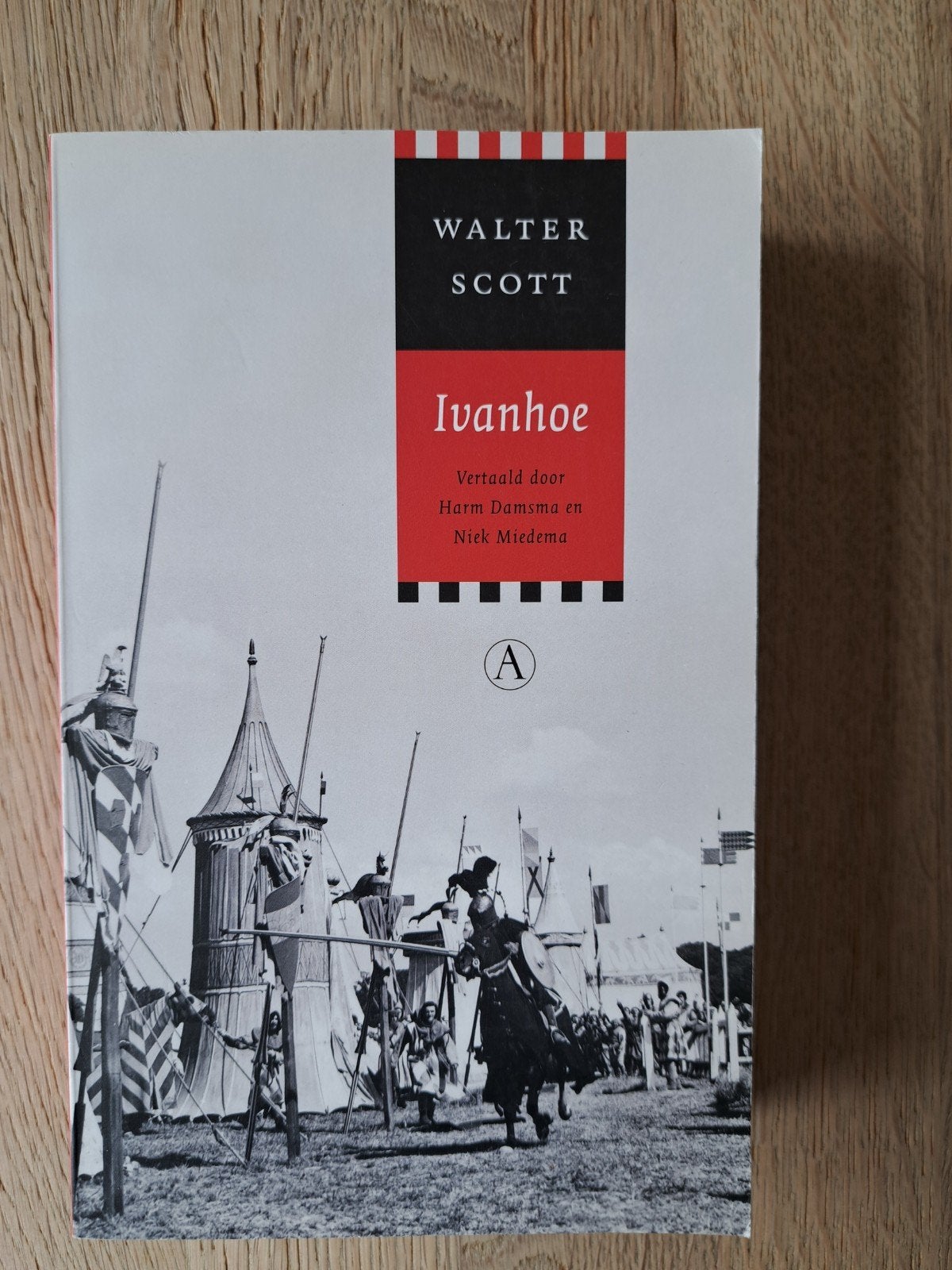 Ivanhoe - Walter Scott (roman), Boeken, Ophalen of Verzenden, Zo goed als nieuw, Walter Scott, Europa overig