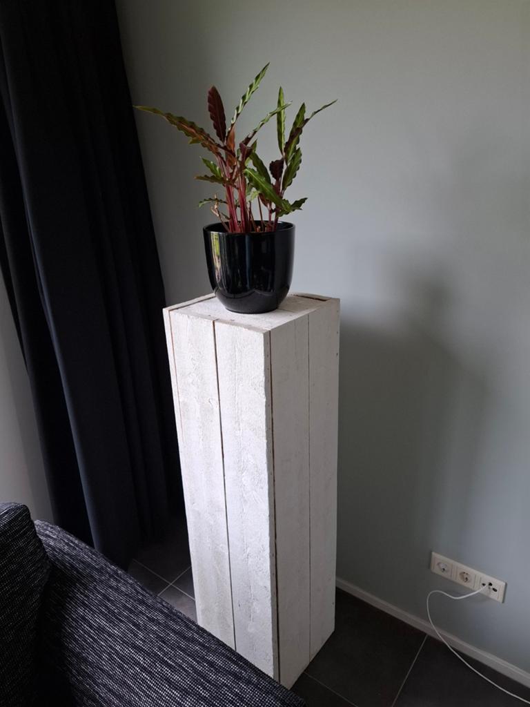 Te koop houten zuil (wit), Ophalen