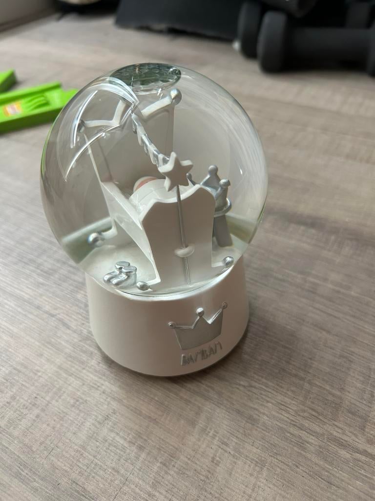Bambam snowglobe baby wit zilver / grijs, Ophalen of Verzenden, Zo goed als nieuw