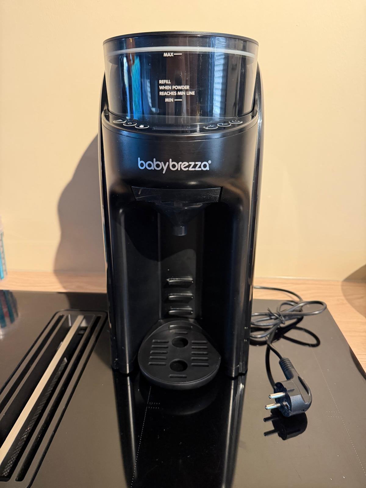 Baby Brezza Formula Pro Advanced — flesjesmake, zwart, Kinderen en Baby's, Babyvoeding en Toebehoren, Zo goed als nieuw, Babyvoedingmaker