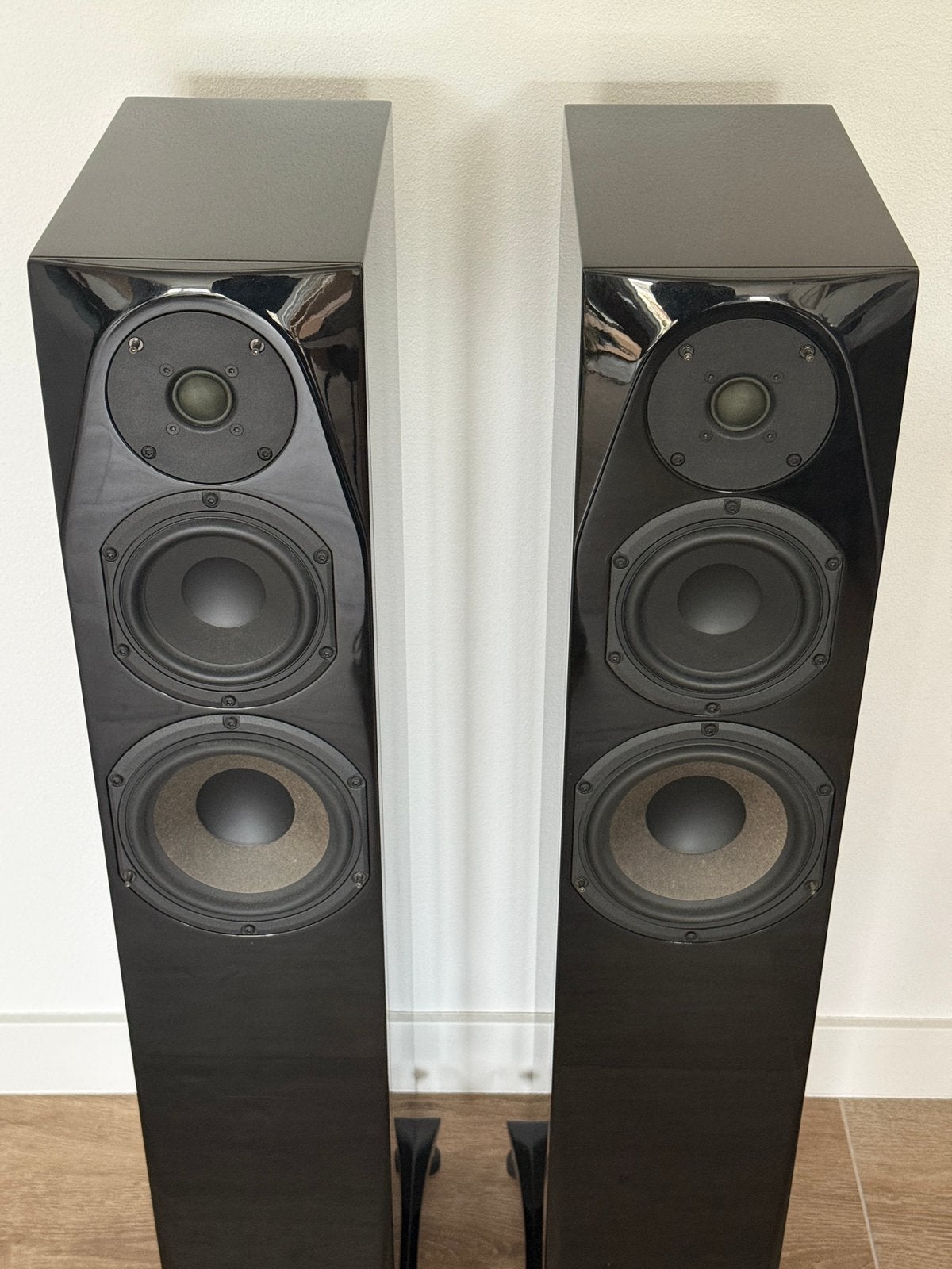 Phonar Veritas P5.5 EdMa CAP+, hoogglans zwart + superspikes, Ophalen, Zo goed als nieuw, Overige merken
