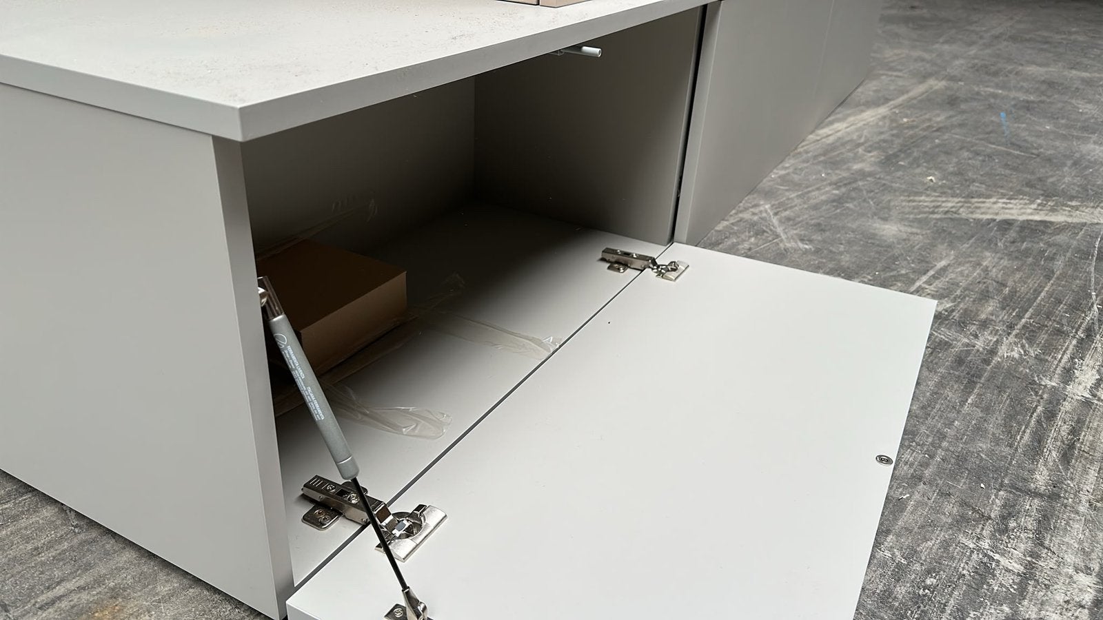 Witte tv kast showroommodel, Ophalen of Verzenden, 200 cm of meer, Minder dan 100 cm, 25 tot 50 cm