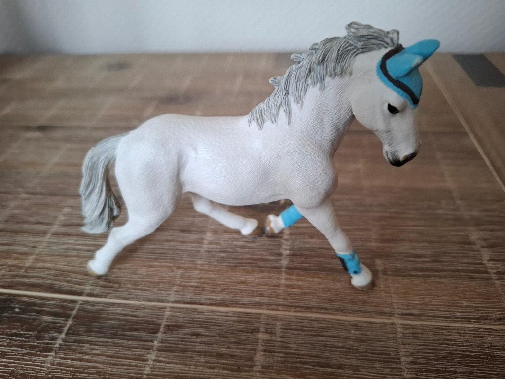 Schleich 42111 schimmel uit set wedstrijd rijder met paard, Ophalen of Verzenden, Zo goed als nieuw