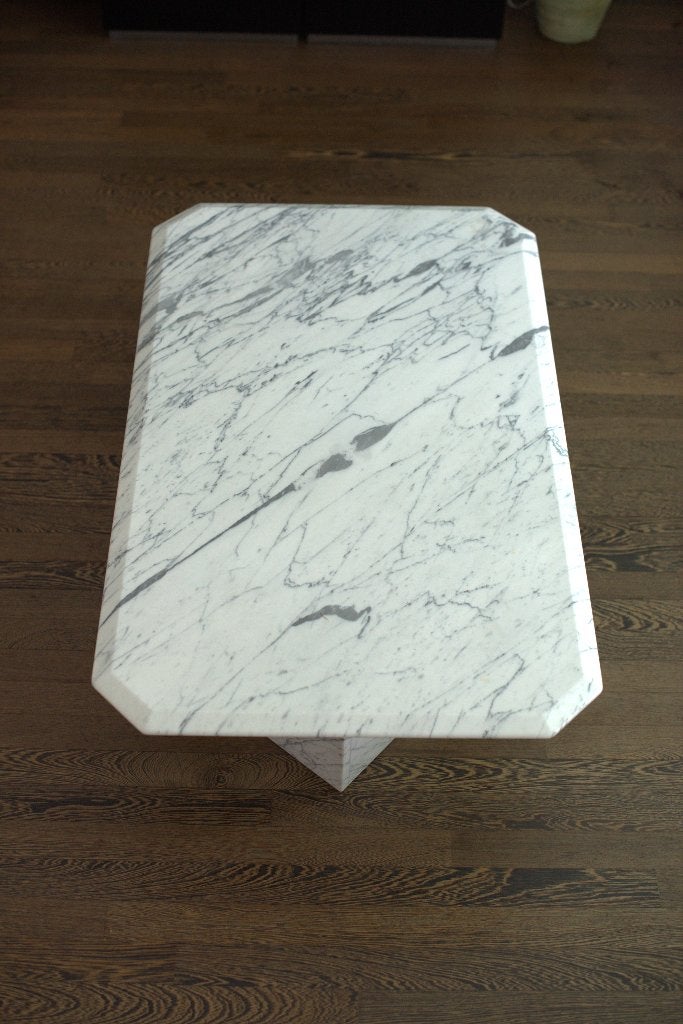 Vintage salontafel Italiaans Carrara marmer, Huis en Inrichting, 100 tot 150 cm, Zo goed als nieuw, 50 tot 100 cm, Ophalen of Verzenden