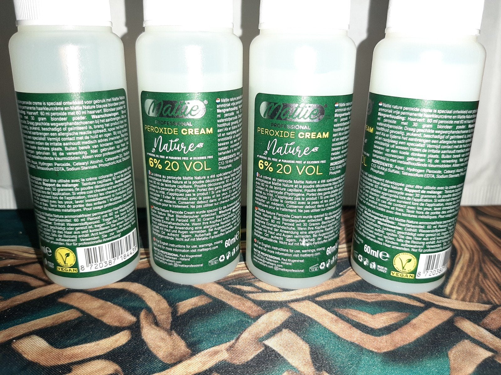 Mattie Professional Peroxide Cream Nature 6% 20 VOL (4x), Ophalen of Verzenden, Nieuw, Overige typen