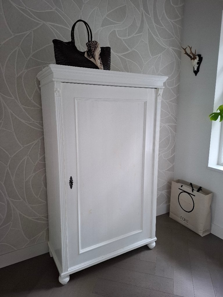 Antieke opknap kast, Ophalen