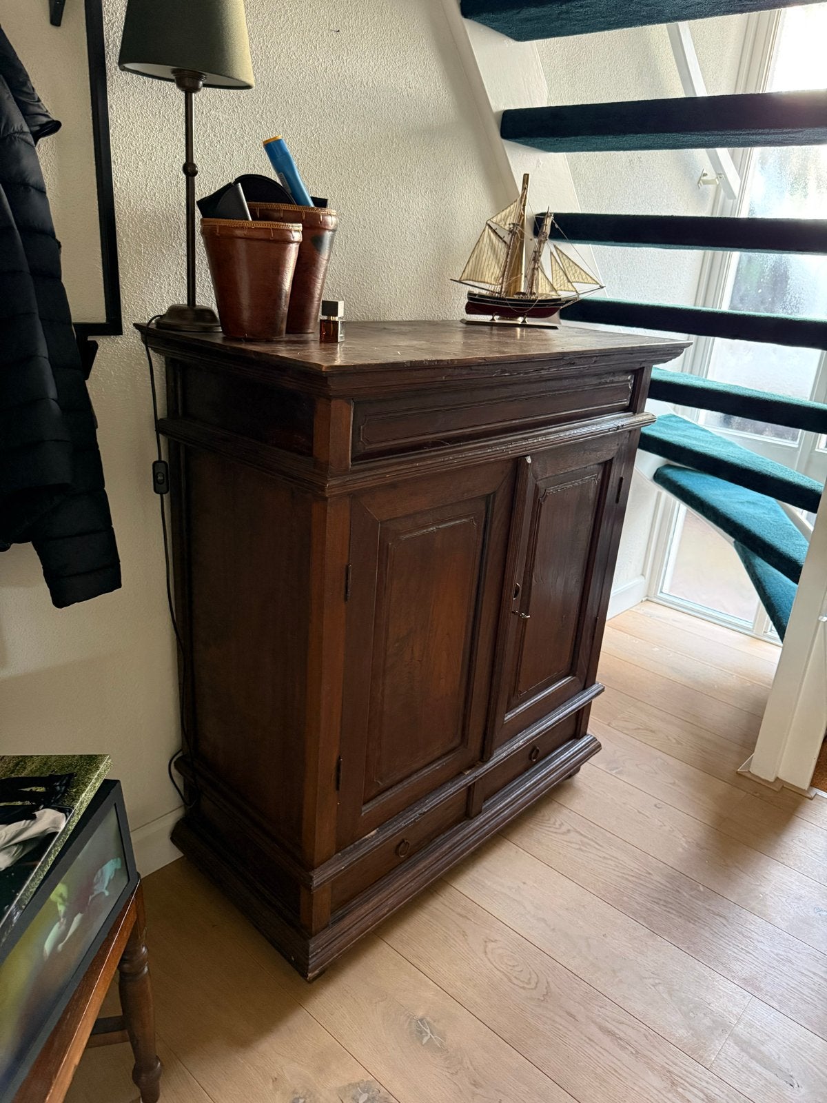 Rustieke houten kast/dressoir met lades, Antiek en Kunst, Ophalen