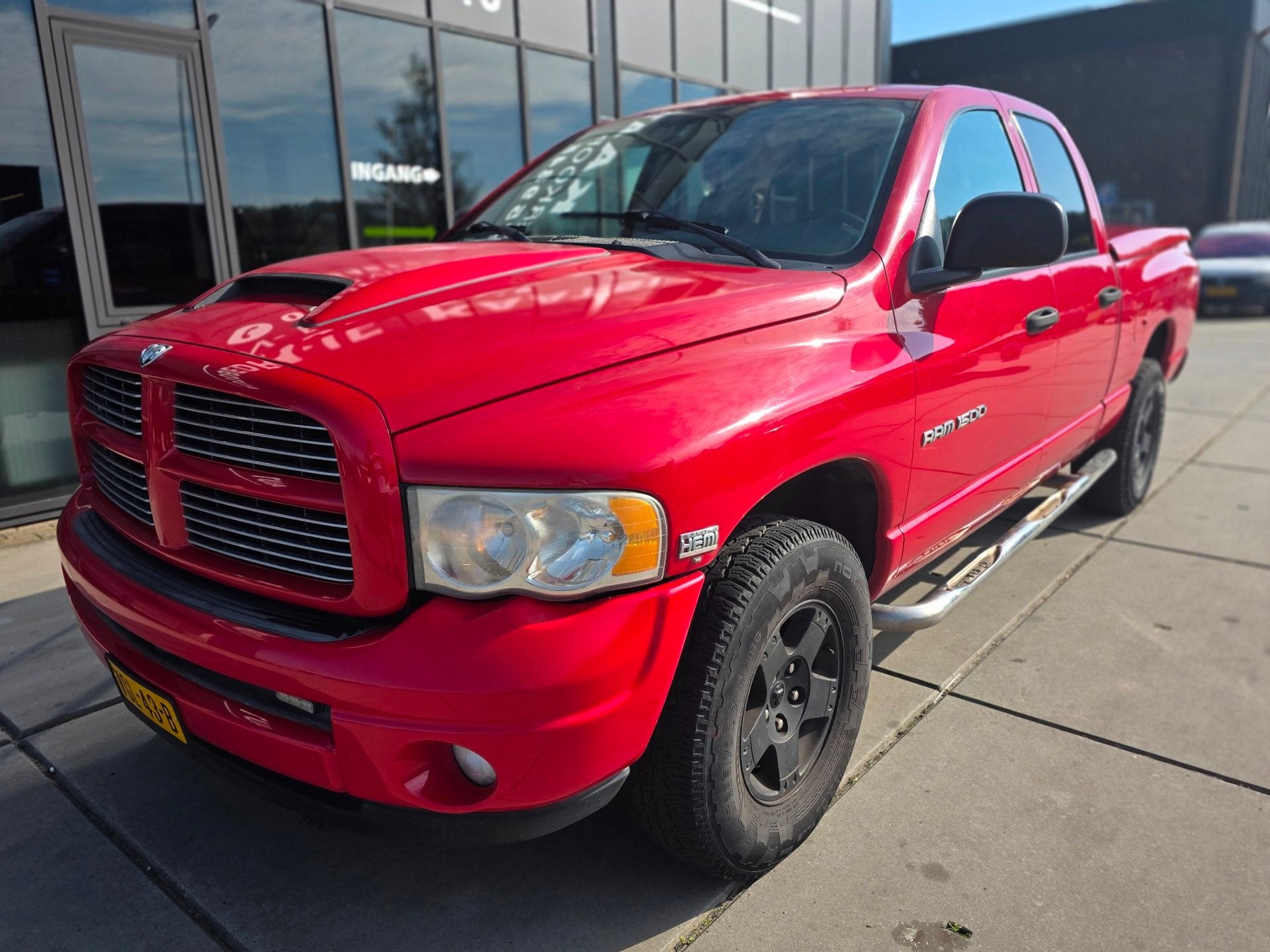 Dodge HEMI MAGNUM - AIRCO - 4X4 - DUBBELE CABINE -, Auto's, Automaat, Gebruikt, 5654 cc, Leder
