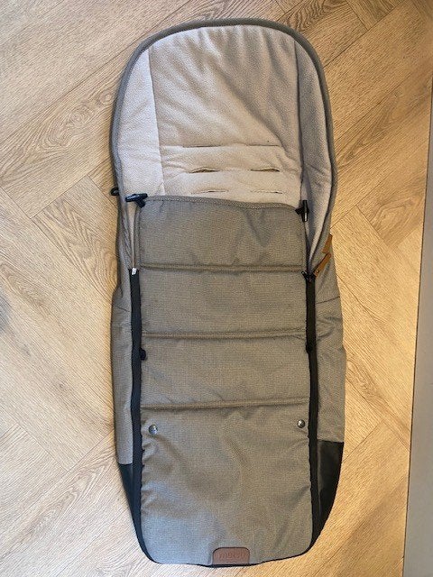 Mutsy Nio parasol North Sand, Ophalen of Verzenden, Zo goed als nieuw, Kinderwagen, Mutsy