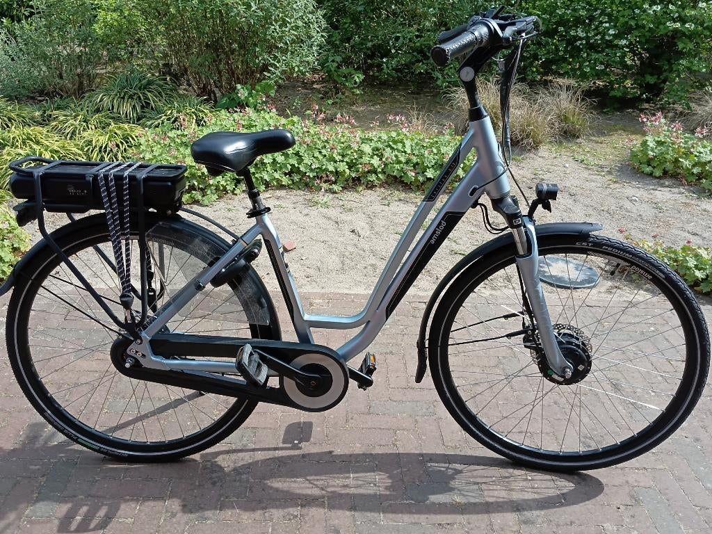 Te koop: Dames E-bike Amslod, Fietsen en Brommers, Fietsen | Dames | Damesfietsen, Gebruikt, Overige merken, Versnellingen, 47 tot 50 cm