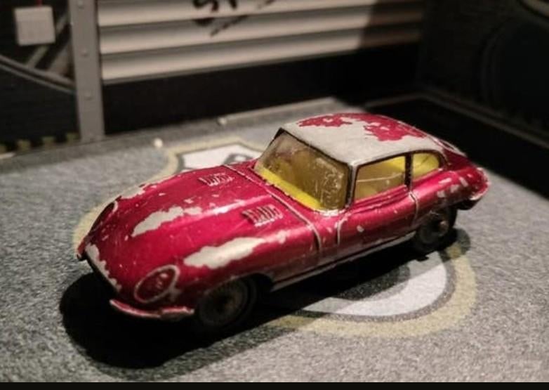 JAGUAR E TYPE husky,zeer zeldzaam 1/64, Ophalen of Verzenden, Gebruikt, Auto, Corgi