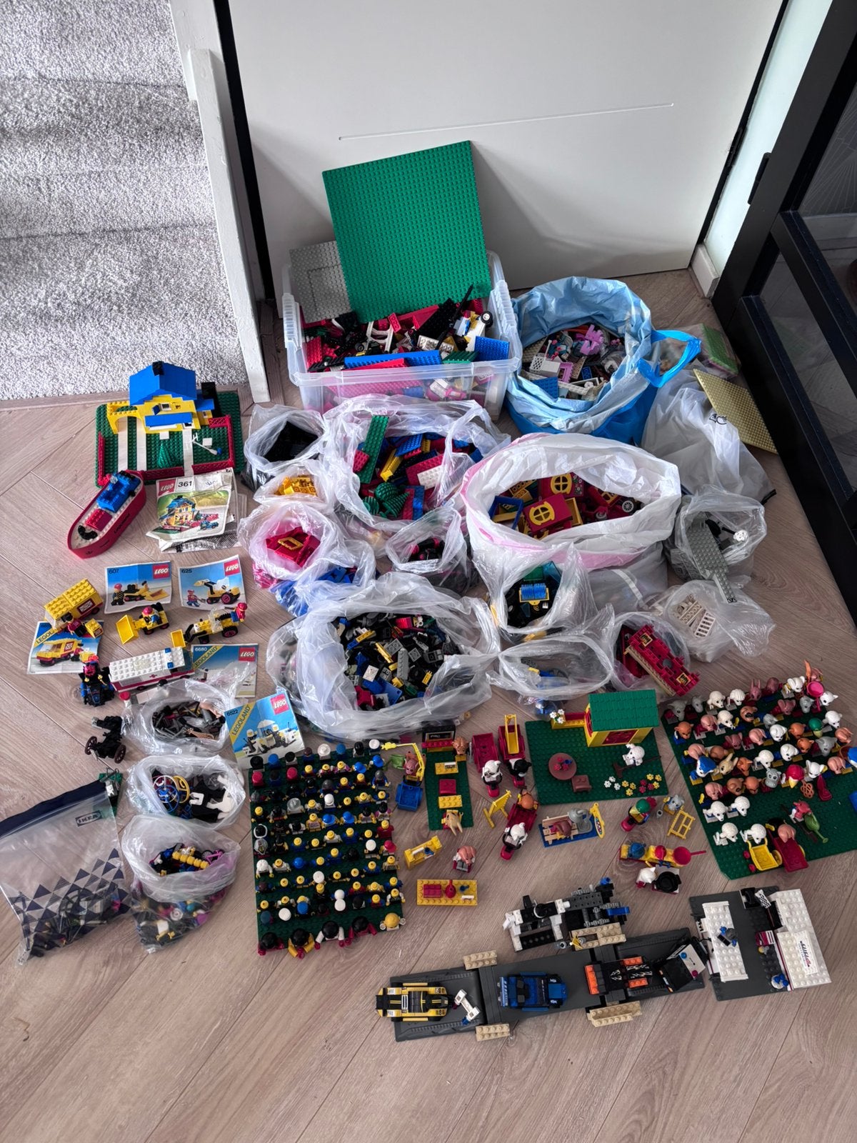 LEGO EN FABULAND, FRIENDS JAREN 70/80 MET MEER 150 FIGURES, Kinderen en Baby's, Speelgoed | Duplo en Lego, Lego, Ophalen of Verzenden