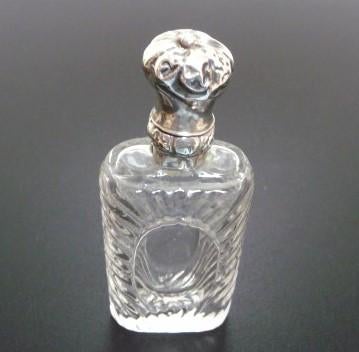 Kristallen parfumflesje met zilveren dop, Antiek en Kunst, Ophalen of Verzenden, Zilver
