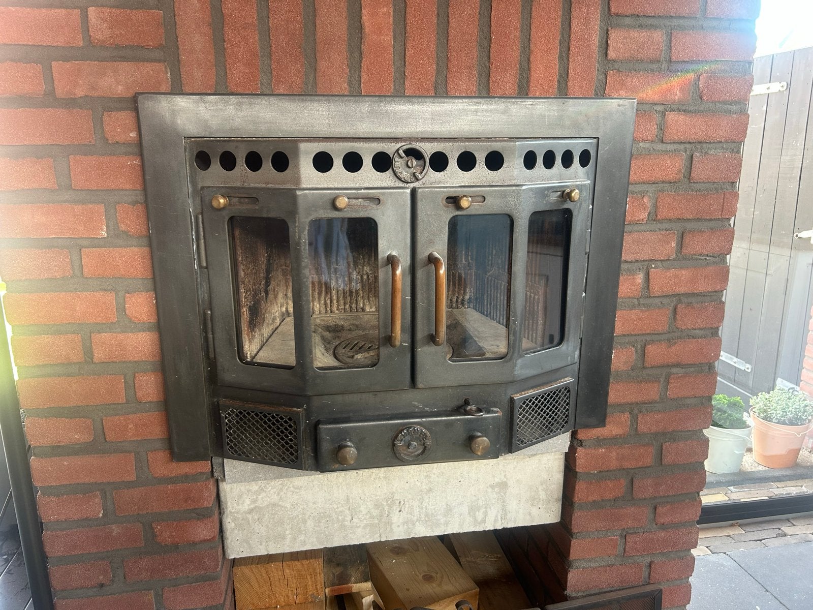 Berbas Inbouwhaard Houthaard met dubbele deuren, Huis en Inrichting, Ophalen, Gebruikt, Inbouwhaard, Houthaard