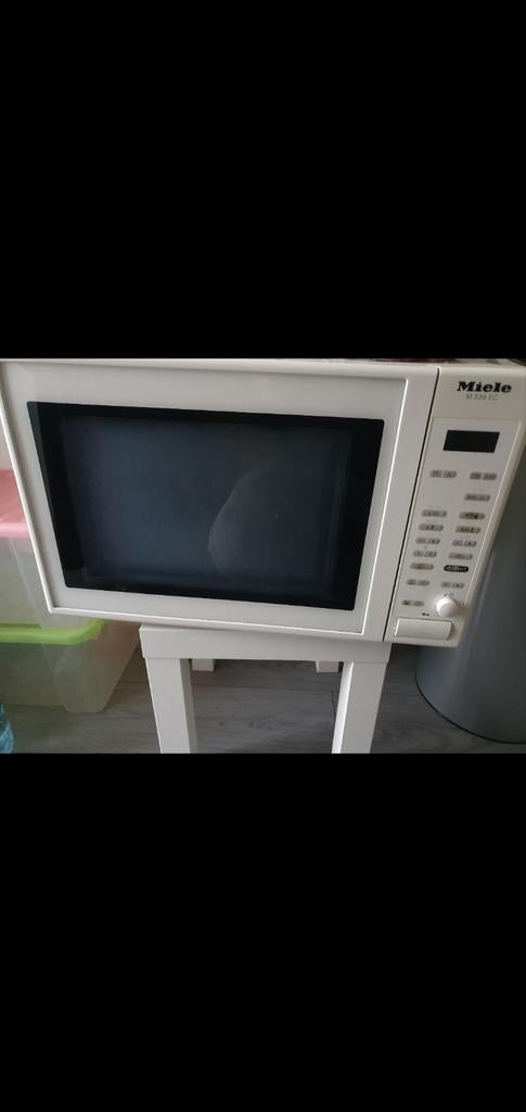 Miele Combimagnetron Wit, Goede Staat, Witgoed en Apparatuur, Ophalen, Combimagnetron, Gebruikt, Grill