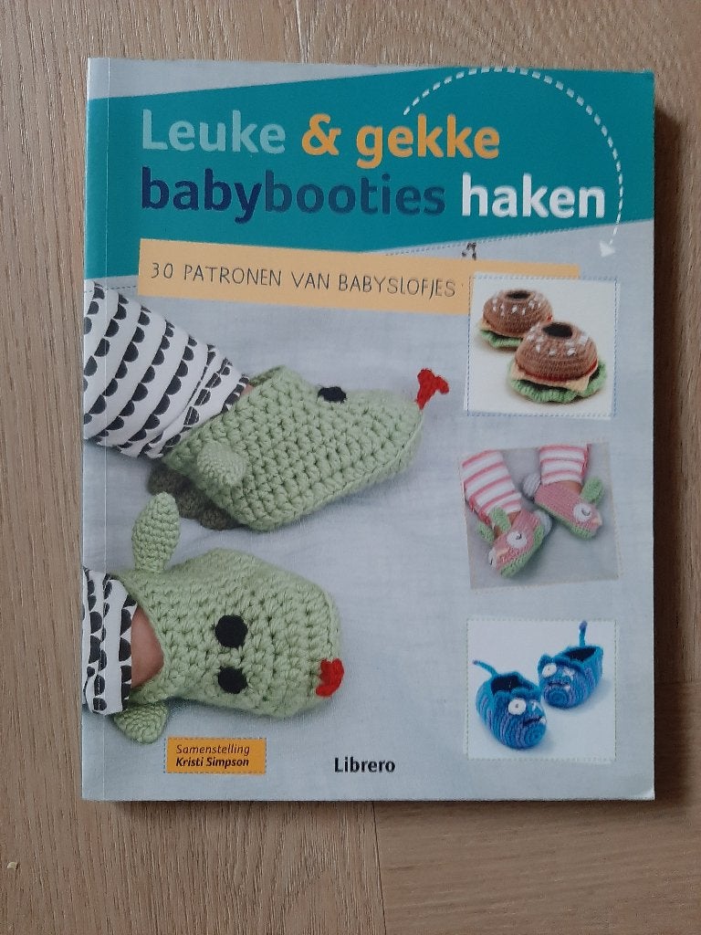 Leuke & gekke babybooties haken - 30 patronen, Ophalen of Verzenden, Zo goed als nieuw, Haken, Patroon of Boek
